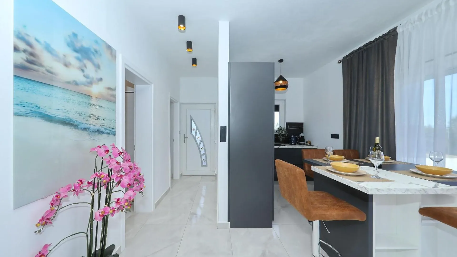 Holiday home Orchid Stay Zdrelac