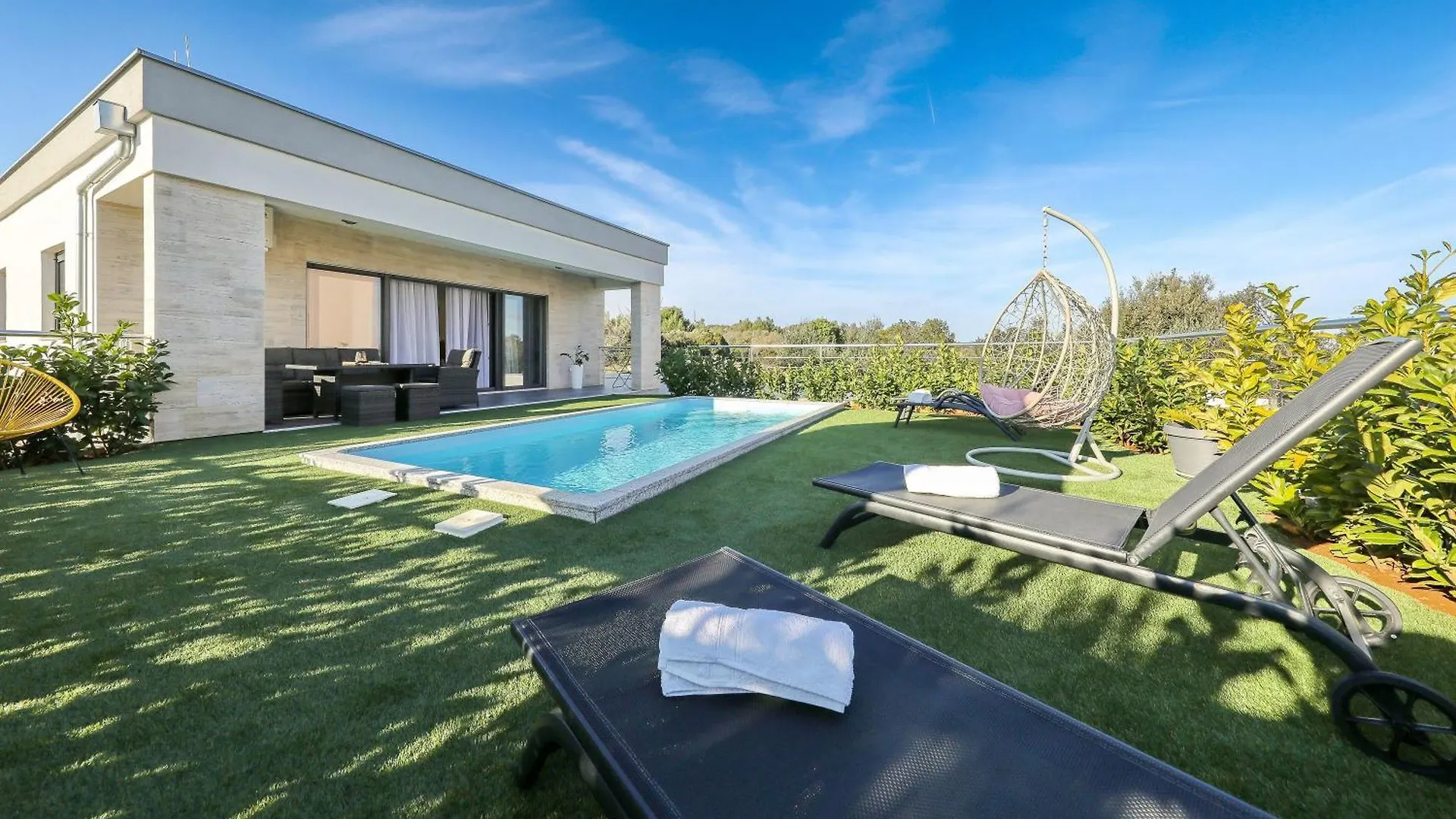 Orchid Stay Zdrelac Holiday home