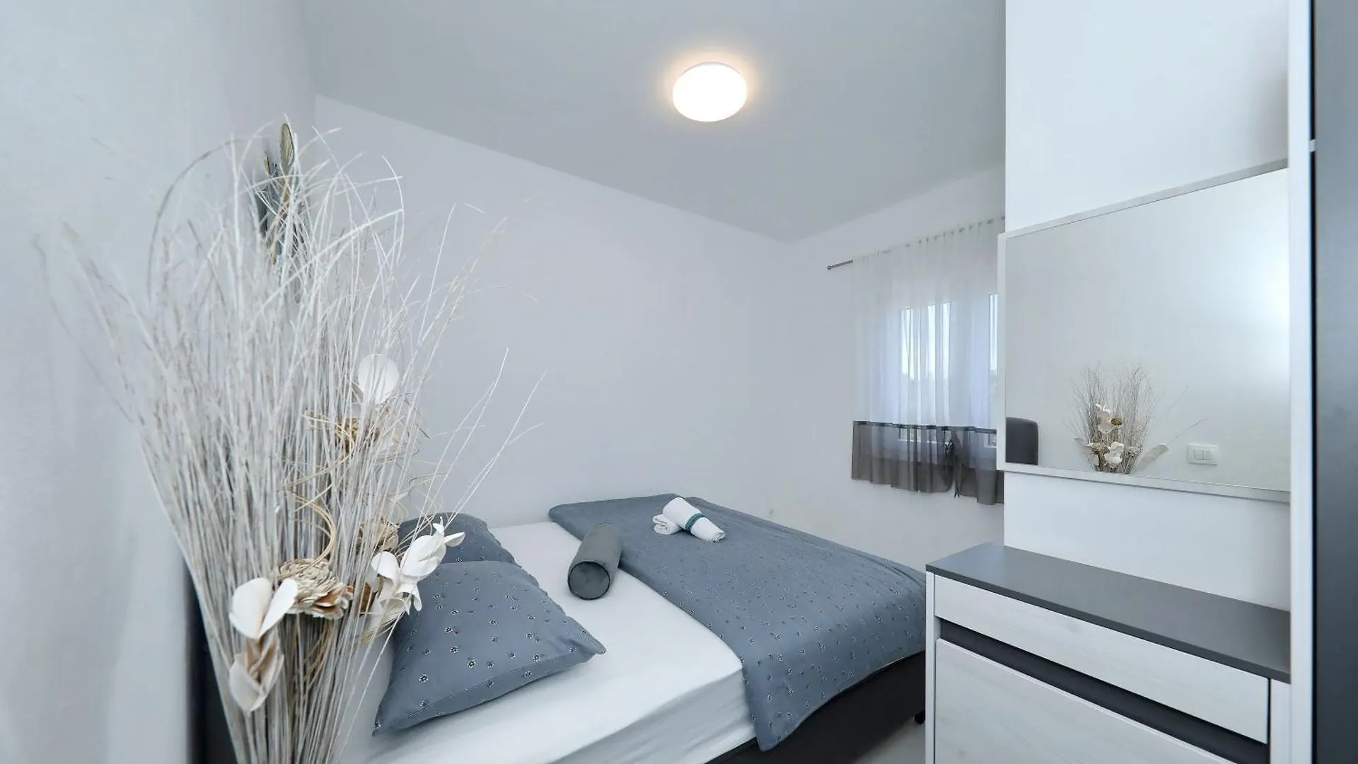 Holiday home Orchid Stay Zdrelac Croatia
